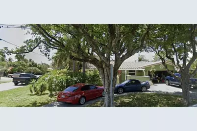1322 SE 3rd Street, Pompano Beach, FL 33060 - Photo 1