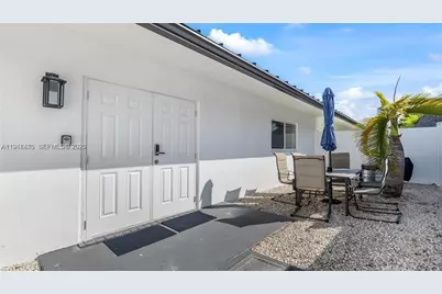1708 SW 20th Street #1, Fort Lauderdale, FL 33315 - Photo 1