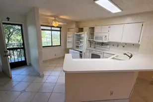 2238 N Cypress Bend Dr, Pompano Beach, FL 33069 - Photo 1