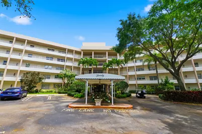 3800 Oaks Clubhouse Drive #106, Pompano Beach, FL 33069 - Photo 1