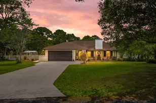 5518 Davis St, Fort Pierce, FL 34982 - Photo 1