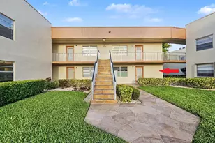 202 Piedmont E, Delray Beach, FL 33484 - Photo 1