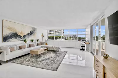 1170 N Federal Highway #501, Fort Lauderdale, FL 33304 - Photo 1