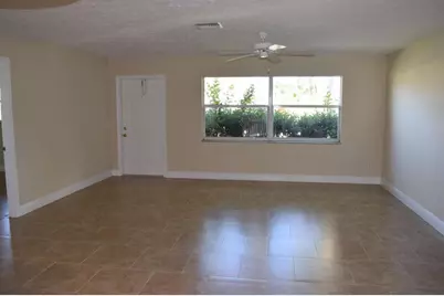 1652 SE Floresta Drive, Port Saint Lucie, FL 34983 - Photo 1