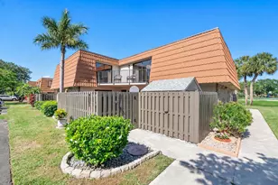 1426 SW 110th Way, Davie, FL 33324 - Photo 1