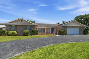 232 Gleneagles Dr, Lake Worth, FL 33462 - Photo 1