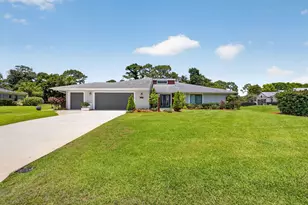 13315 Saffron Cir, Palm Beach Gardens, FL 33418 - Photo 1