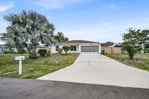 726 SW Bond Rd, Port Saint Lucie, FL 34953 - Photo 1