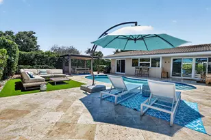 424 SW 7th Way, Boca Raton, FL 33486 - Photo 1