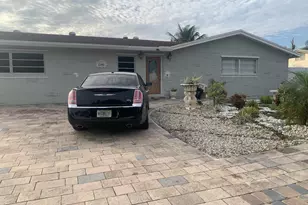 1345 Stoneway Ln, West Palm Beach, FL 33417 - Photo 1