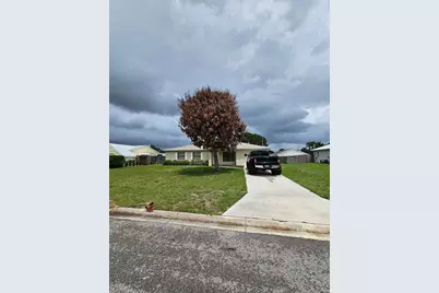 674 SW 25th St Street SW, Vero Beach, FL 32962 - Photo 1