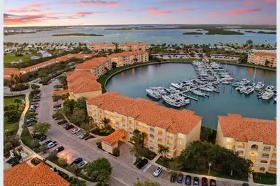14 W Harbour Isle Dr Drive W #106, Fort Pierce, FL 34949 - Photo 1