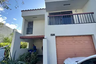 6517 Racquet Club Dr, Lauderhill, FL 33319 - Photo 1