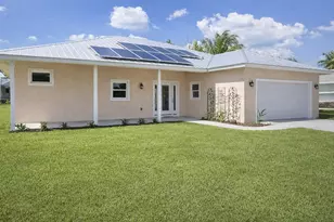 4709 SE Bayshore Terrace, Stuart, FL 34997 - Photo 1