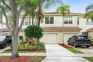 9663 Lago Dr, Boynton Beach, FL 33472 - Photo 1