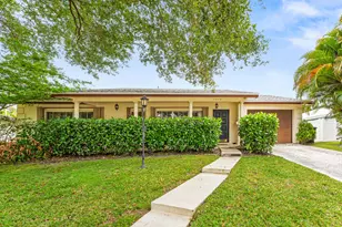 1270 SW 8th St, Boca Raton, FL 33486 - Photo 1
