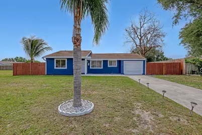 2055 SE West Dunbrooke Circle, Port Saint Lucie, FL 34952 - Photo 1