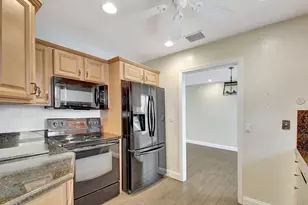 2757 NE 29th Ave, Lighthouse Point, FL 33064 - Photo 1