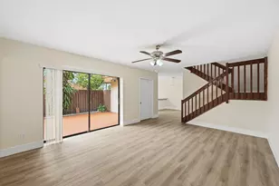 8337 N Coral Cir, North Lauderdale, FL 33068 - Photo 6