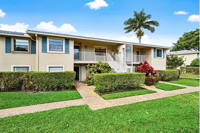 23 Westgate Lane #23e, Boynton Beach, FL 33436 - Photo 1