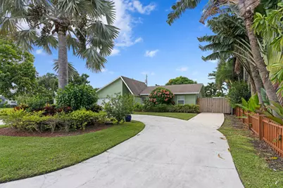 2996 Cardinal Drive, Delray Beach, FL 33444 - Photo 1