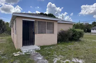 4316 25th Ave, Vero Beach, FL 32967 - Photo 1