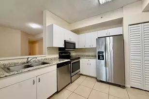 6928 SW 39th St, Davie, FL 33314 - Photo 1