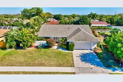 17768 Maplewood Drive, Boca Raton, FL 33487 - Photo 1