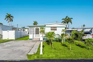 8949 Oak St, Boynton Beach, FL 33436 - Photo 1