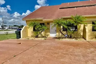 101 NE 28th St, Boca Raton, FL 33431 - Photo 1