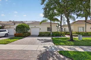 2344 Windjammer Way, West Palm Beach, FL 33411 - Photo 1