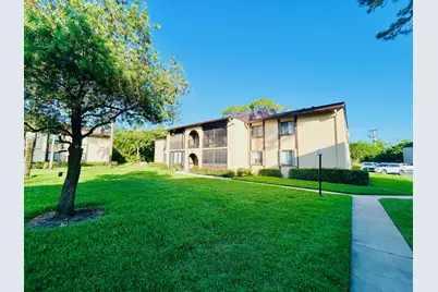 443 Pine Glen Lane #B-2, Greenacres, FL 33463 - Photo 1