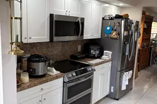 800 SW 142nd, Pembroke Pines, FL 33027 - Photo 4