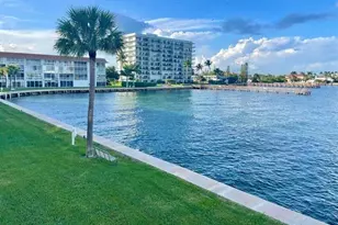 400 Wilma Cir, Riviera Beach, FL 33404 - Photo 1