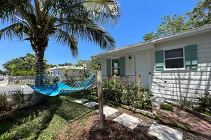 430 N L St, Lake Worth, FL 33460 - Photo 1