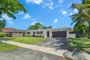 8824 SW 197th Terrace, Cutler Bay, FL 33157 - Photo 1