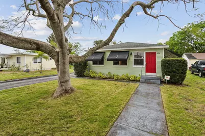 614 N 7th Street, Lantana, FL 33462 - Photo 1