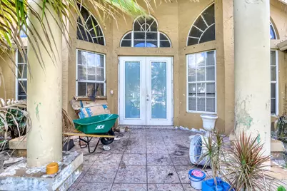 1015 NE 3rd Street, Belle Glade, FL 33430 - Photo 1