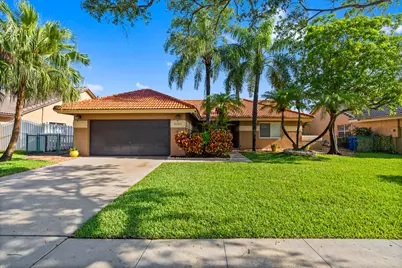 16321 NW 11th Street, Pembroke Pines, FL 33028 - Photo 1