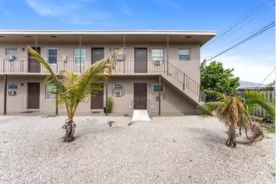 526 NW 12th Avenue, Boynton Beach, FL  - Photo 1