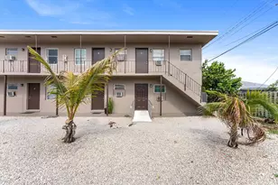 526 NW 12th Ave, Boynton Beach, FL - Photo 1