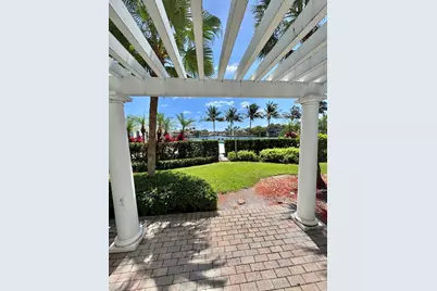 651 E Woolbright Road #103, Boynton Beach, FL 33435 - Photo 1
