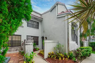 11964 NW 11th St, Pembroke Pines, FL 33026 - Photo 1