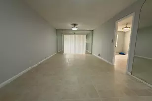 228 Lake Dora Dr, West Palm Beach, FL 33411 - Photo 1