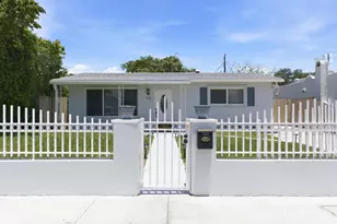 715 Green St, West Palm Beach, FL 33405 - Photo 1