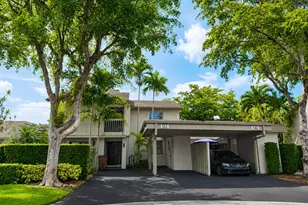552 E Deer Creek Wildwood Ln Ln E, Deerfield Beach, FL 33442 - Photo 1