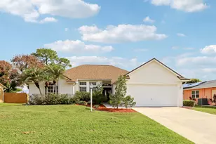 547 SW Butler Ave, Port Saint Lucie, FL 34983 - Photo 1