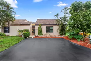 11122 Curry Dr, Palm Beach Gardens, FL 33418 - Photo 1