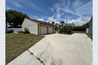 23 Buxton Lane, Boynton Beach, FL 33426 - Photo 1