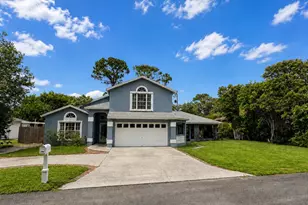 2393 Crawford Ct, Lake Worth, FL 33462 - Photo 1